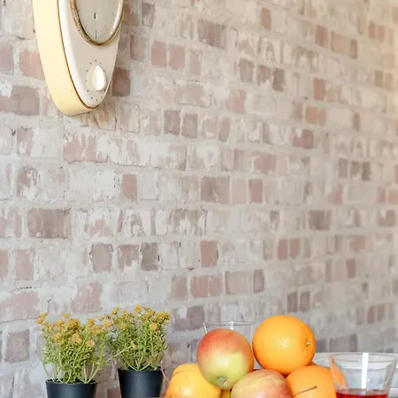 Appartamento Wyjatkowy W Stylu Vintage Z Balkonem By Renters