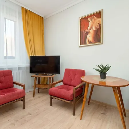 Apartment Wyjatkowy W Stylu Vintage Z Balkonem By Renters *
