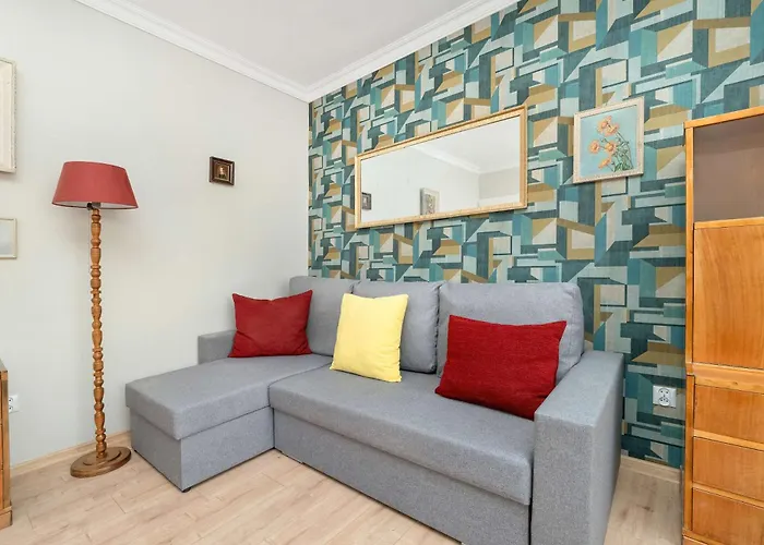 Wyjatkowy W Stylu Vintage Z Balkonem By Renters